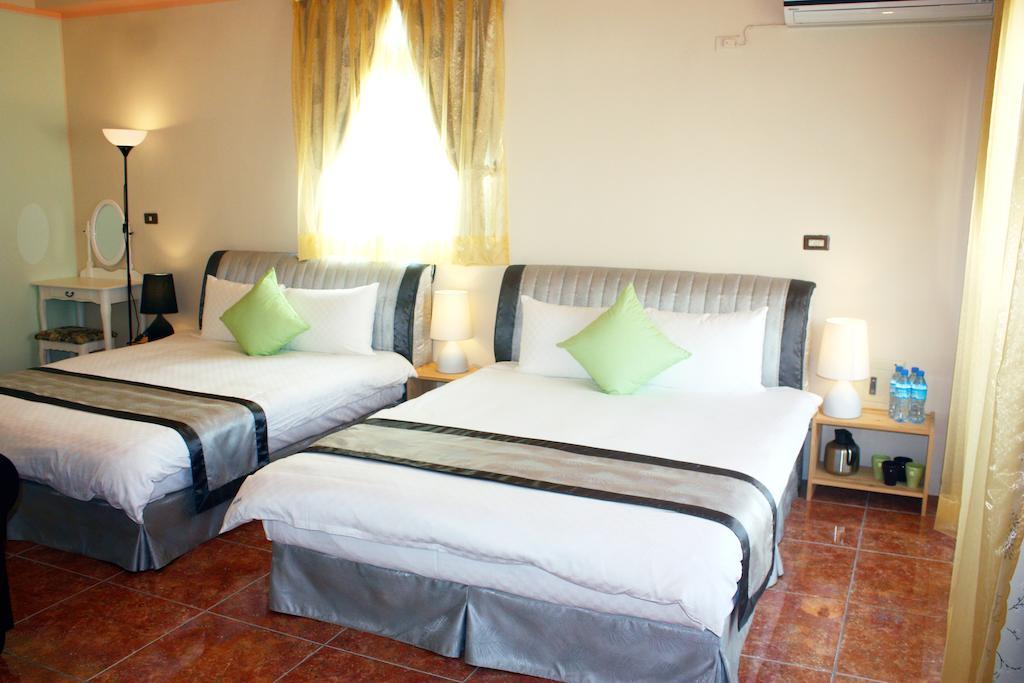 Mary 18 Apartment Taitung Екстериор снимка