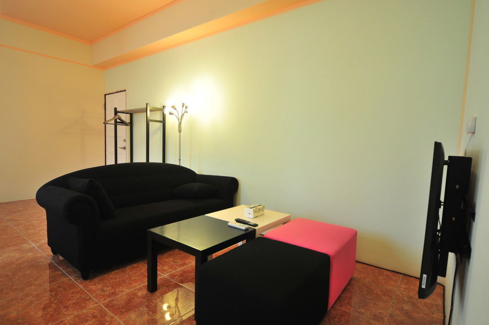Mary 18 Apartment Taitung Екстериор снимка